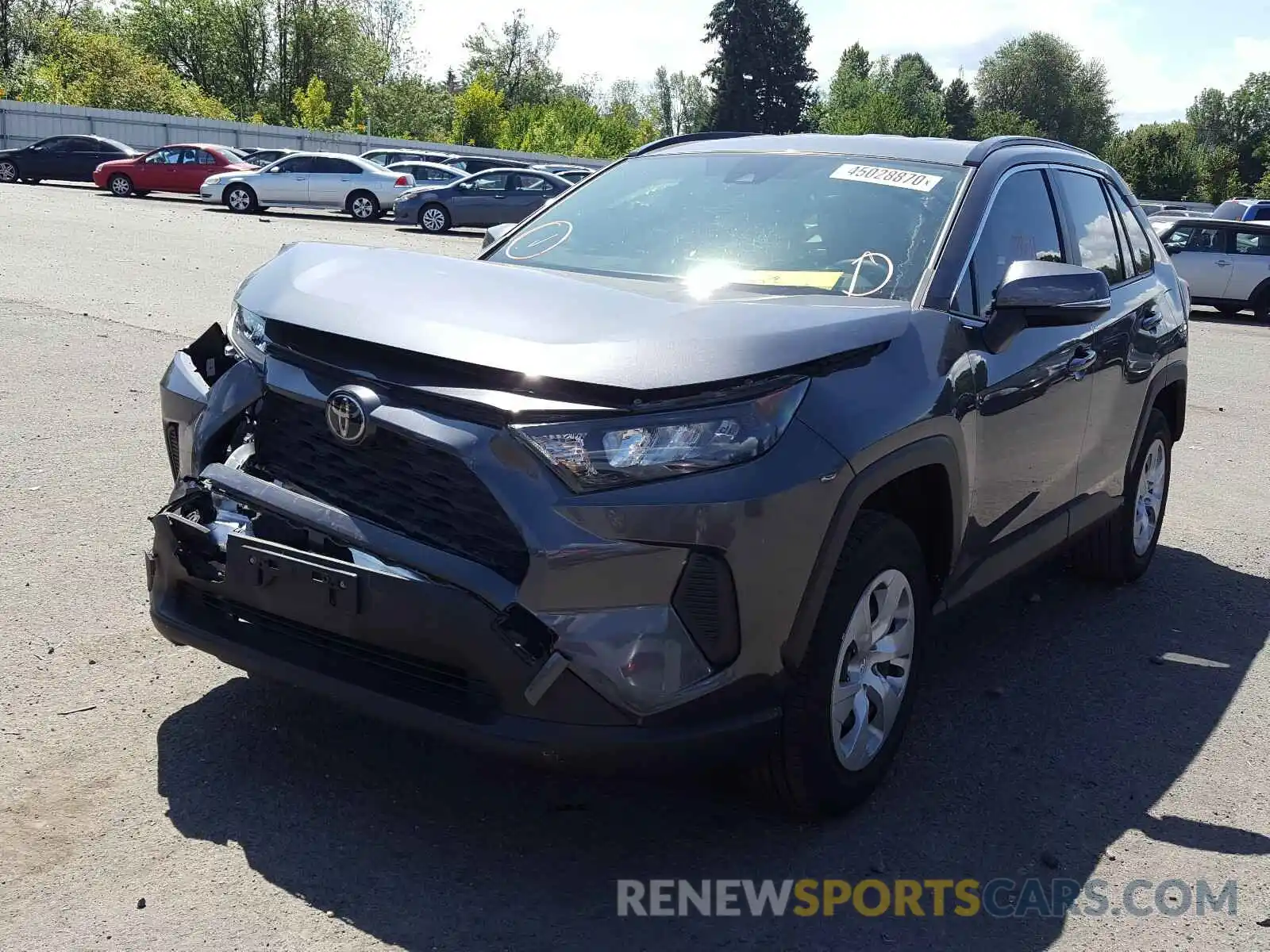 2 Photograph of a damaged car JTMG1RFV1KJ018605 TOYOTA RAV4 2019