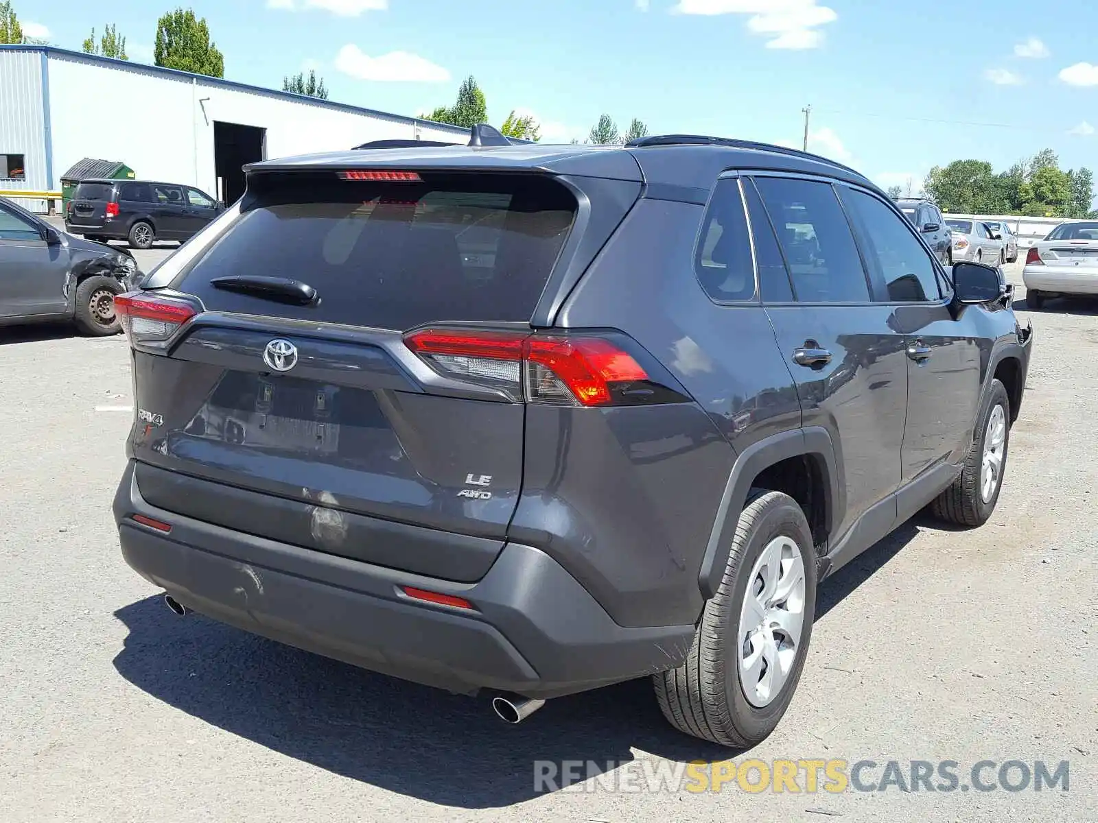 4 Photograph of a damaged car JTMG1RFV1KJ018605 TOYOTA RAV4 2019