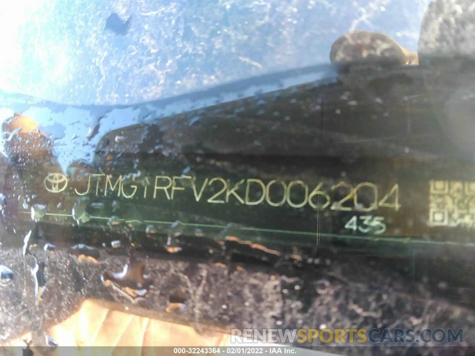 9 Photograph of a damaged car JTMG1RFV2KD006204 TOYOTA RAV4 2019