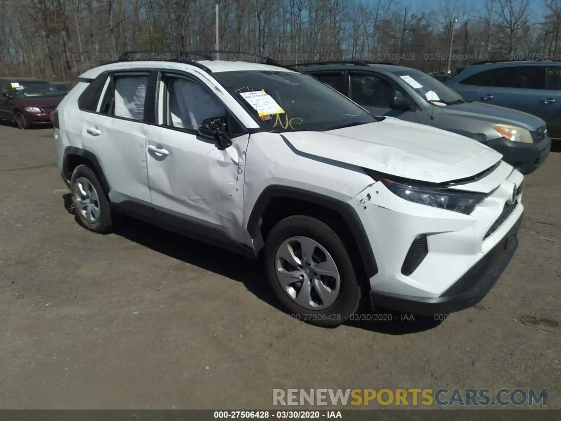 1 Photograph of a damaged car JTMG1RFV2KD020846 TOYOTA RAV4 2019