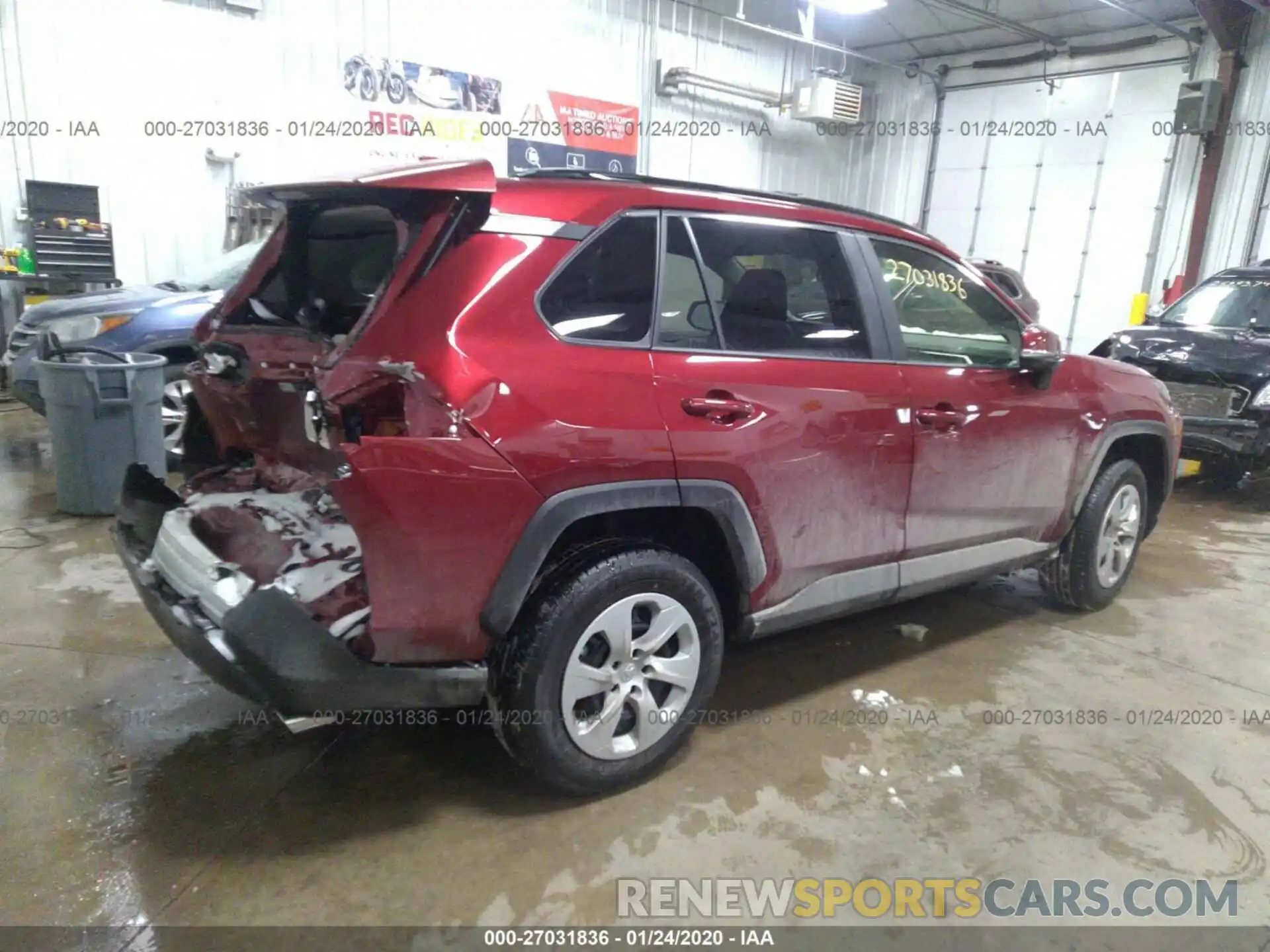 4 Photograph of a damaged car JTMG1RFV2KJ025126 TOYOTA RAV4 2019