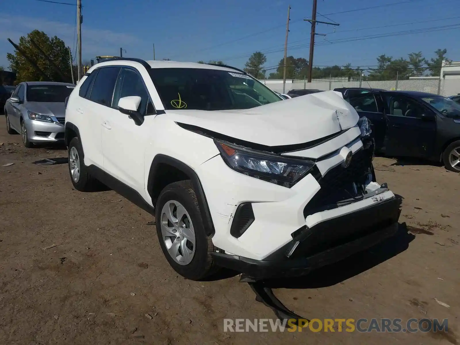 1 Photograph of a damaged car JTMG1RFV3KD047425 TOYOTA RAV4 2019