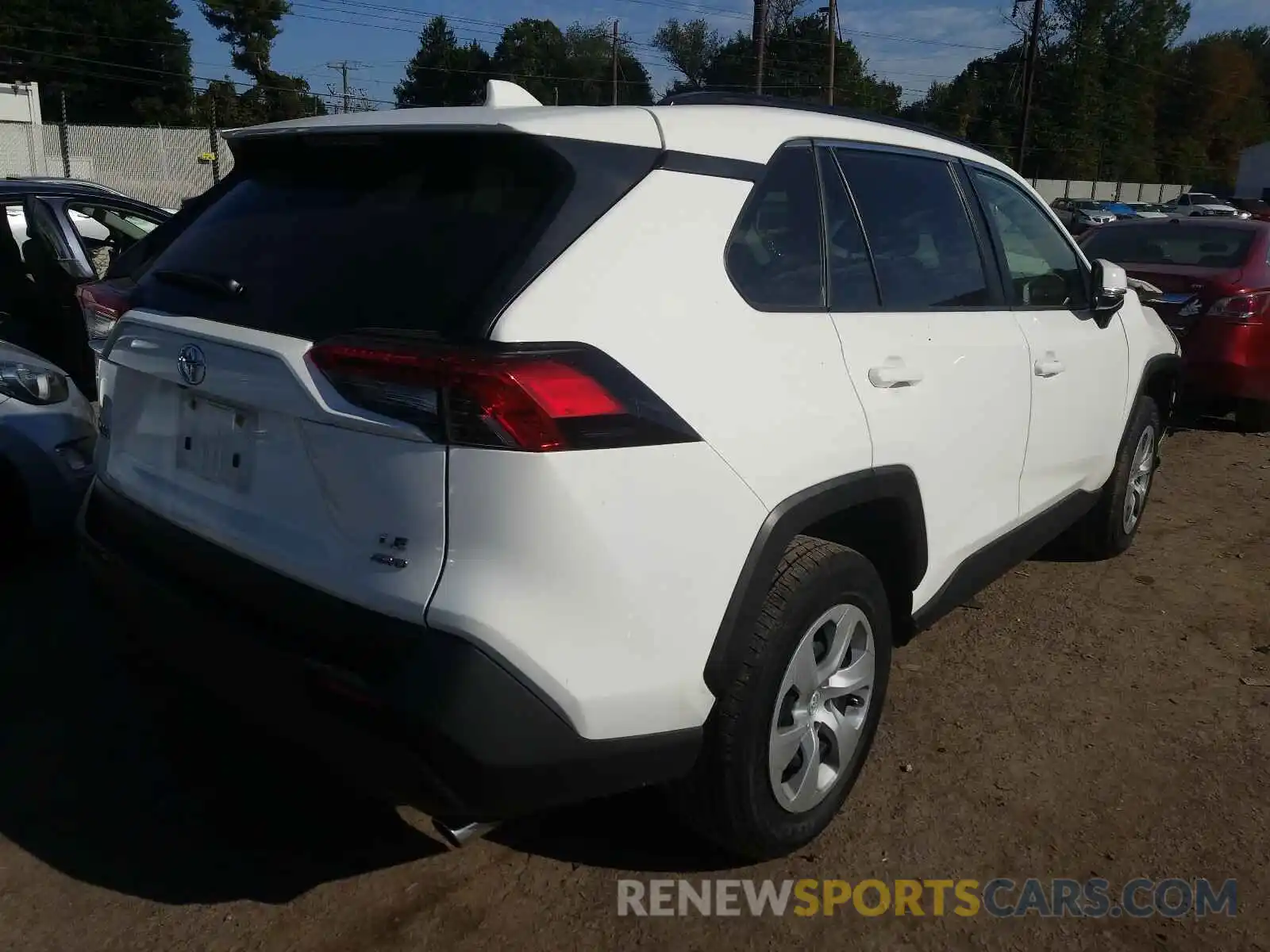 4 Photograph of a damaged car JTMG1RFV3KD047425 TOYOTA RAV4 2019