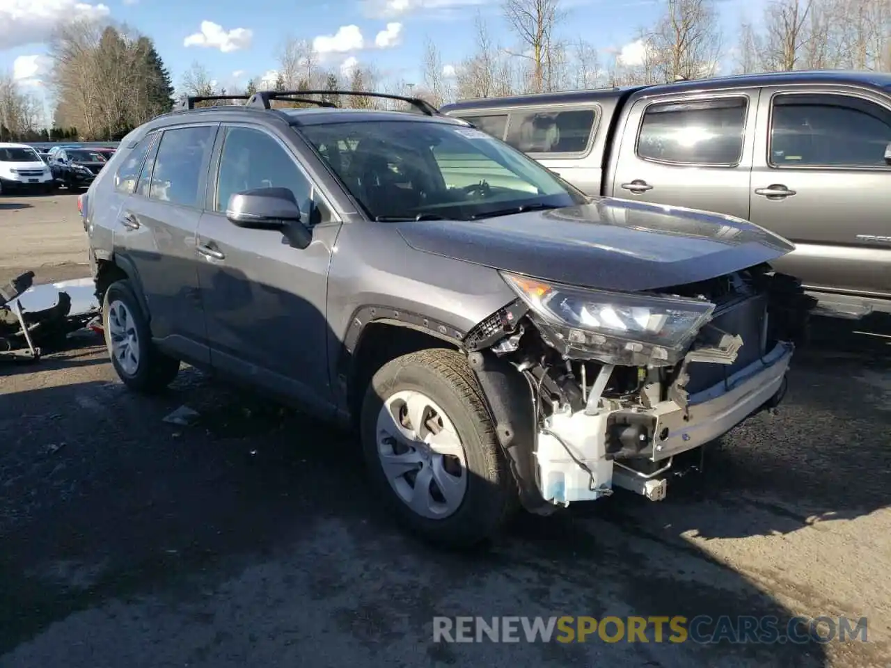 4 Photograph of a damaged car JTMG1RFV3KJ011977 TOYOTA RAV4 2019