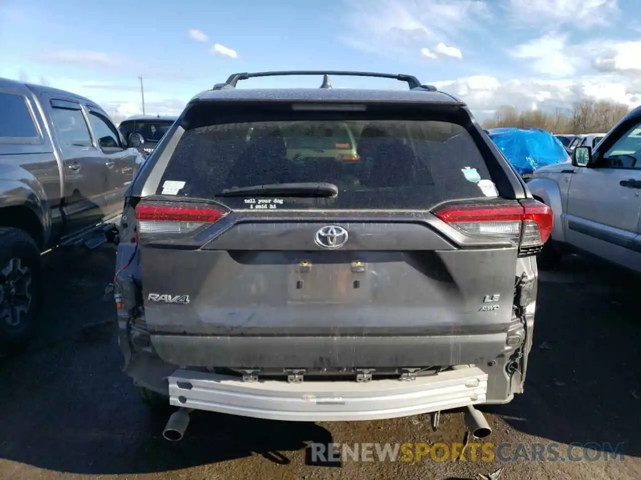 6 Photograph of a damaged car JTMG1RFV3KJ011977 TOYOTA RAV4 2019