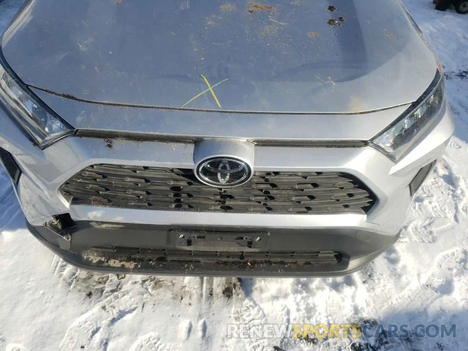 7 Photograph of a damaged car JTMG1RFV3KJ013597 TOYOTA RAV4 2019