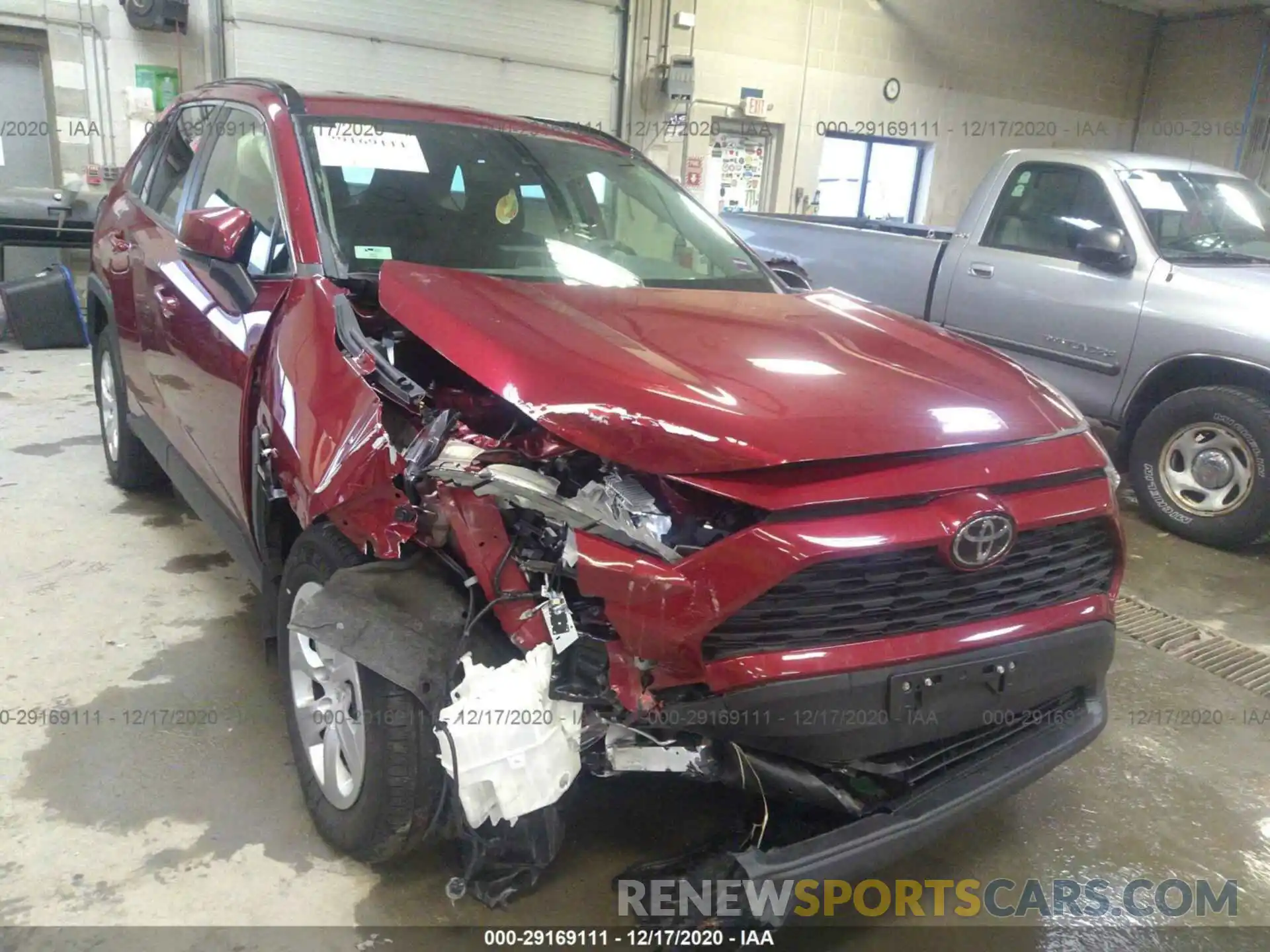 6 Photograph of a damaged car JTMG1RFV3KJ019769 TOYOTA RAV4 2019