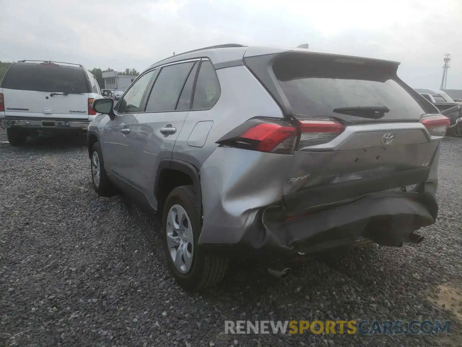 3 Фотография поврежденного автомобиля JTMG1RFV4KD037292 TOYOTA RAV4 2019