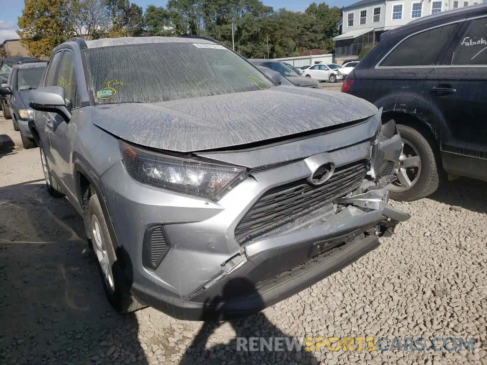 1 Photograph of a damaged car JTMG1RFV4KD039298 TOYOTA RAV4 2019