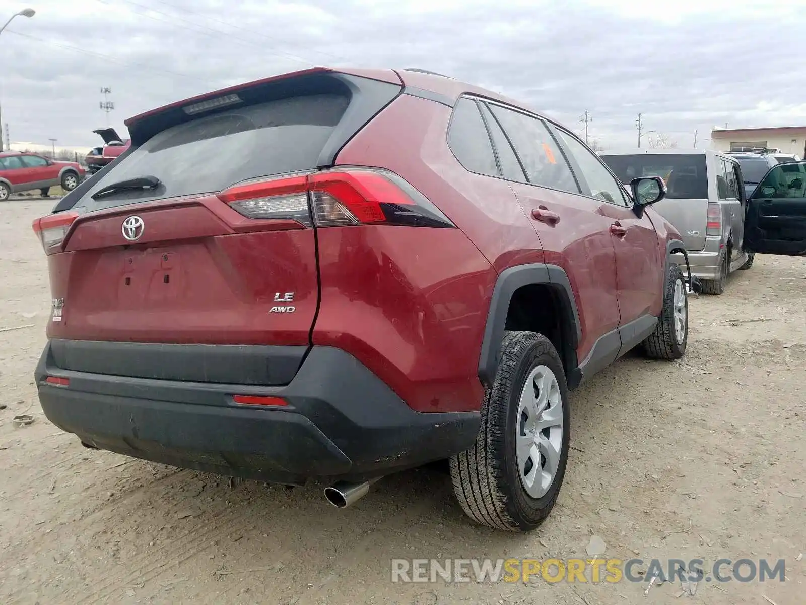 4 Photograph of a damaged car JTMG1RFV4KD501004 TOYOTA RAV4 2019