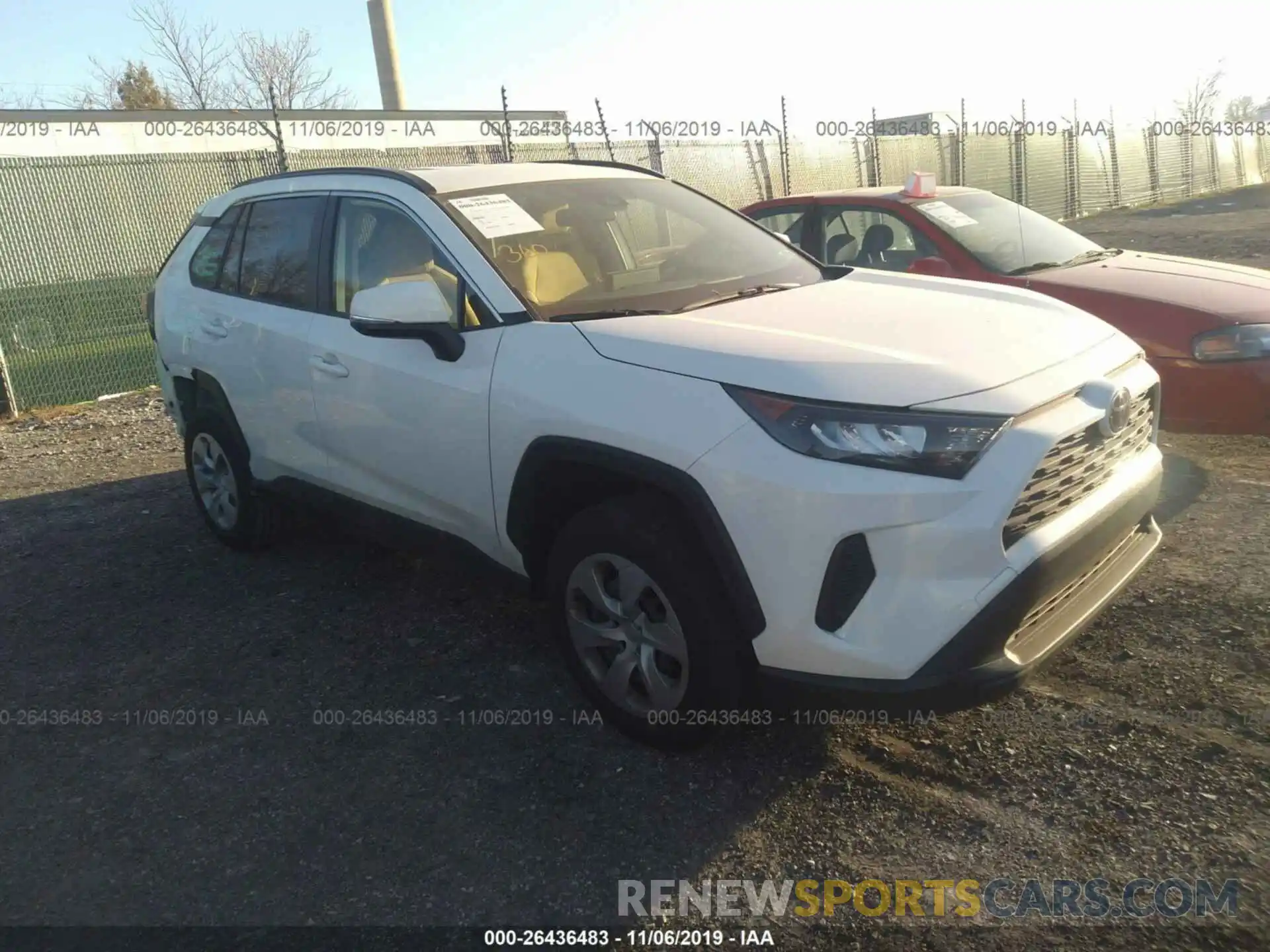 1 Photograph of a damaged car JTMG1RFV4KD516828 TOYOTA RAV4 2019