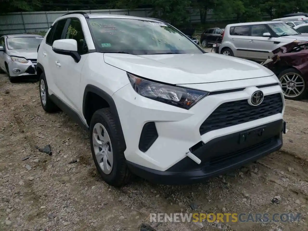 1 Photograph of a damaged car JTMG1RFV4KJ008909 TOYOTA RAV4 2019