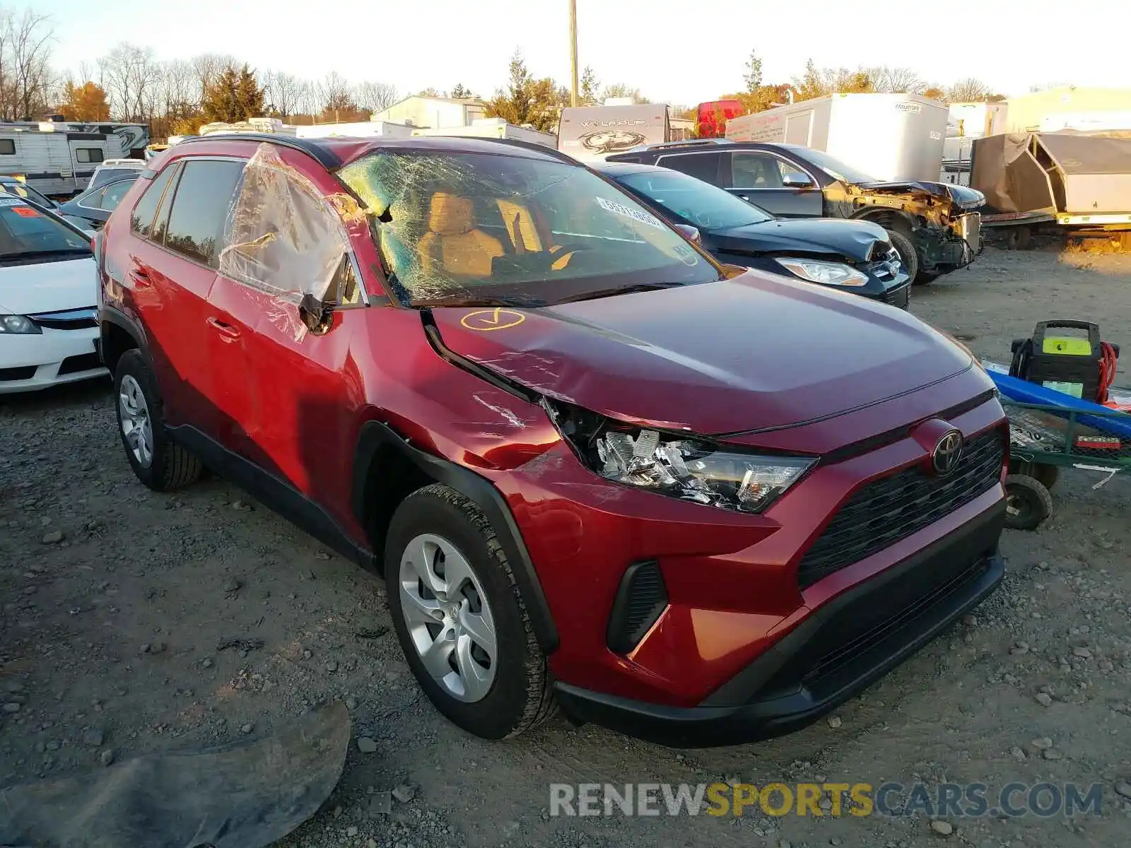 1 Photograph of a damaged car JTMG1RFV4KJ011101 TOYOTA RAV4 2019