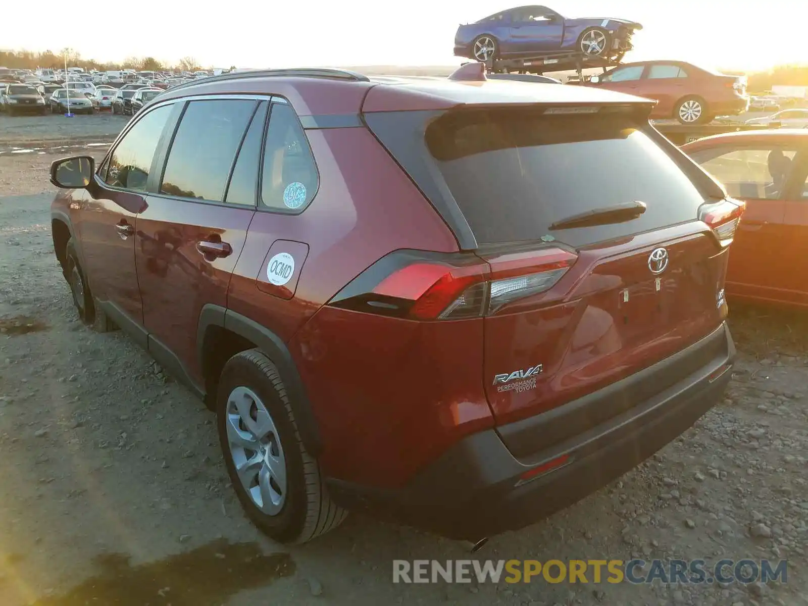 3 Photograph of a damaged car JTMG1RFV4KJ011101 TOYOTA RAV4 2019