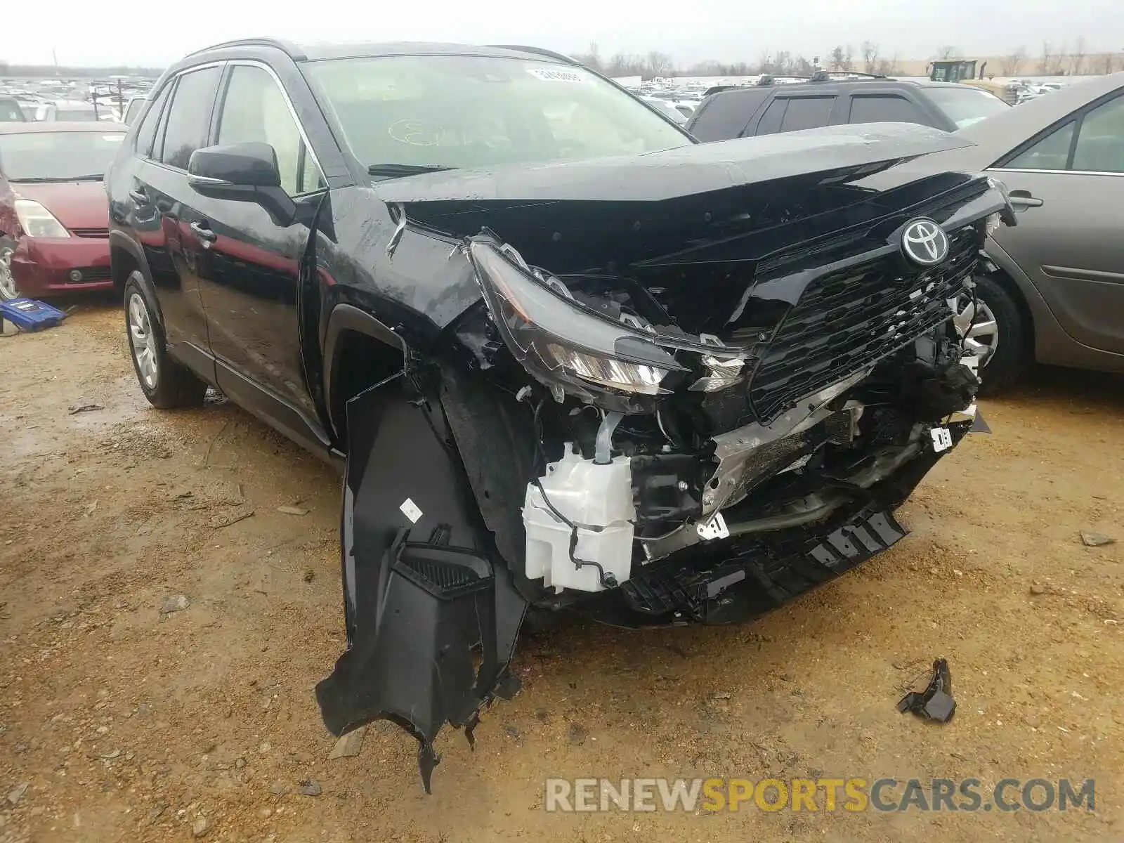 1 Photograph of a damaged car JTMG1RFV4KJ012281 TOYOTA RAV4 2019