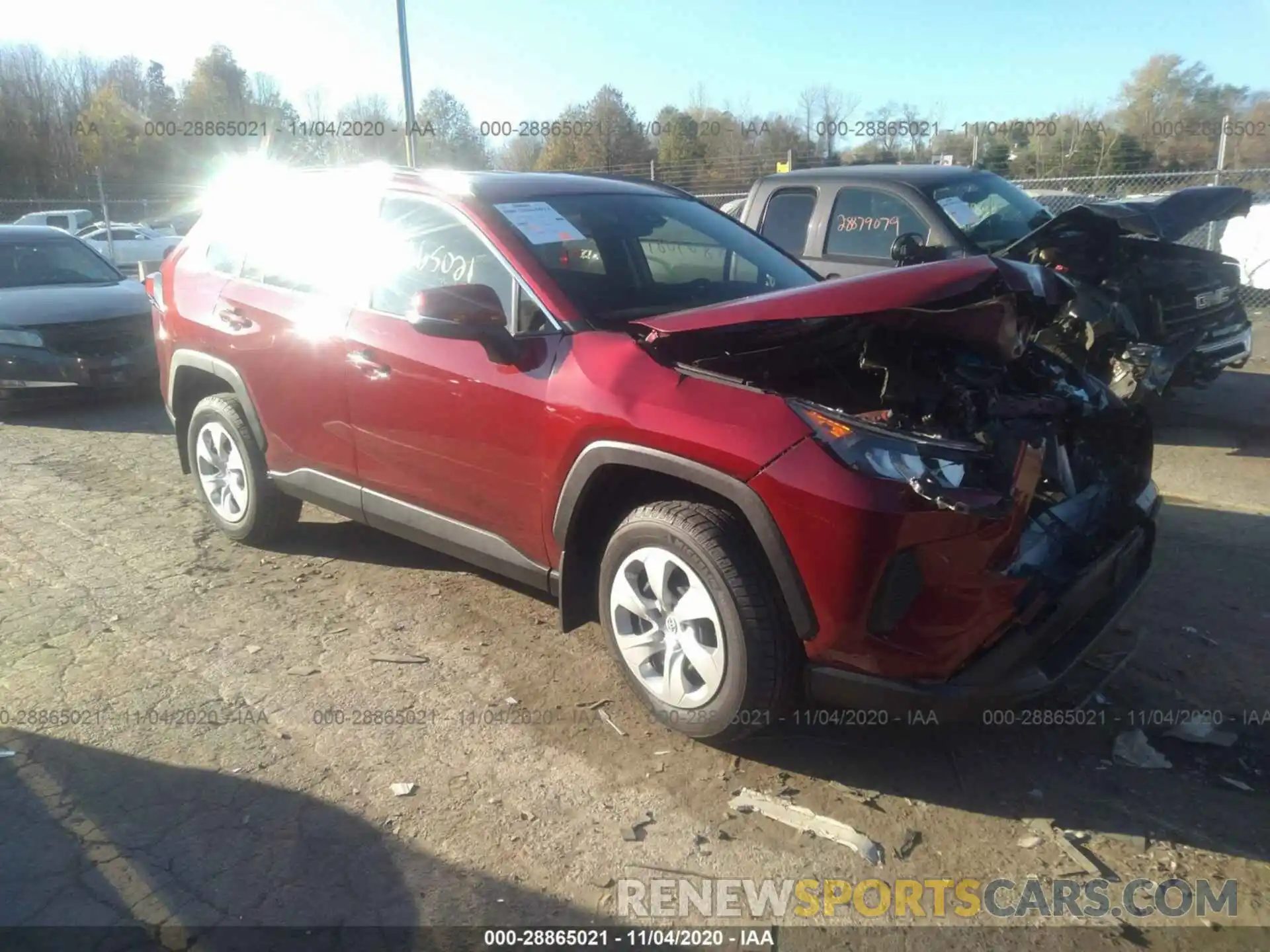 1 Photograph of a damaged car JTMG1RFV5KD002860 TOYOTA RAV4 2019