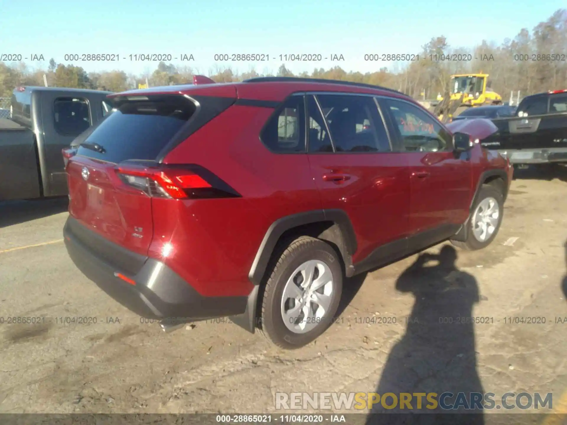 4 Photograph of a damaged car JTMG1RFV5KD002860 TOYOTA RAV4 2019