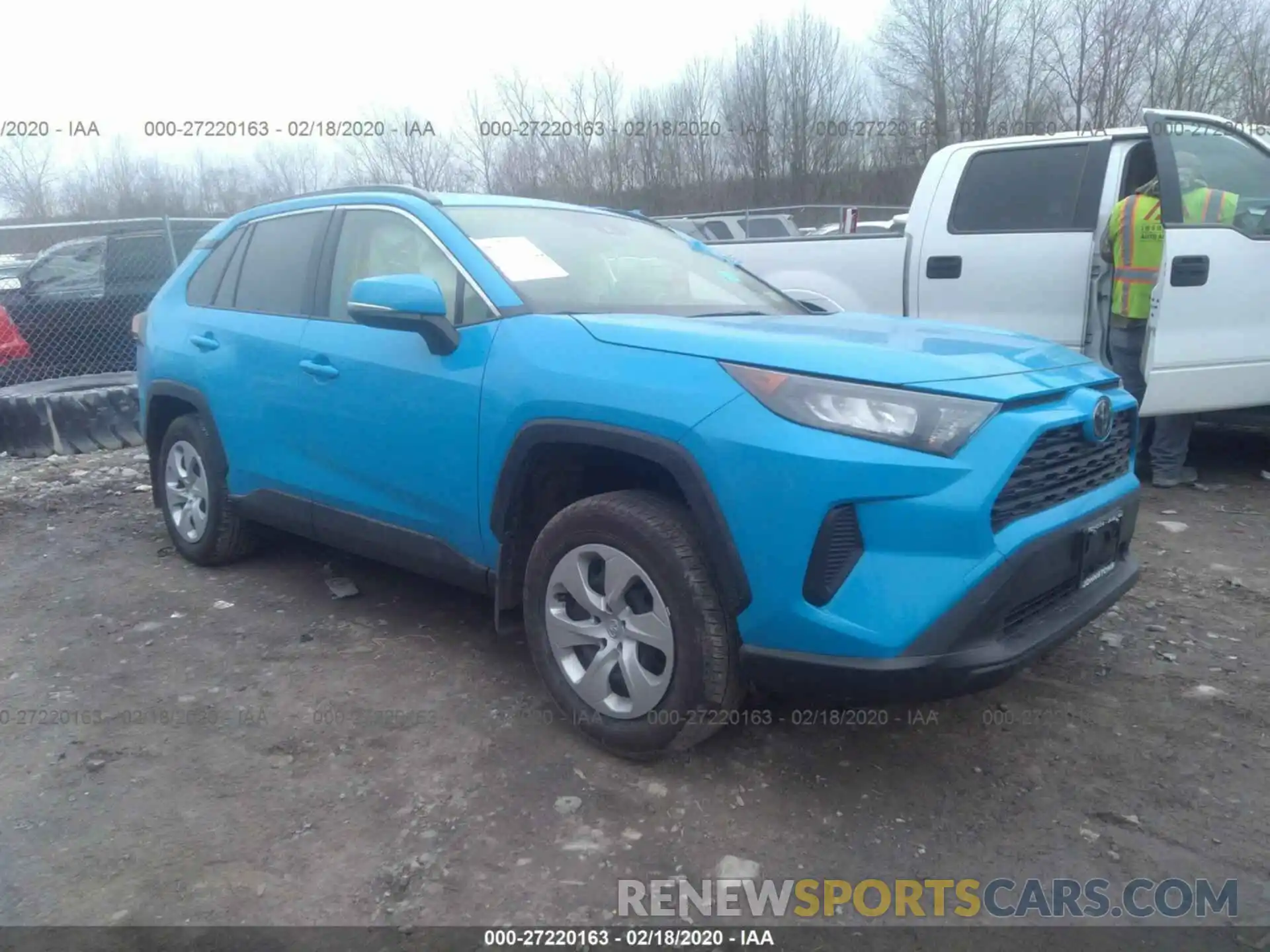 1 Фотография поврежденного автомобиля JTMG1RFV5KD007167 TOYOTA RAV4 2019