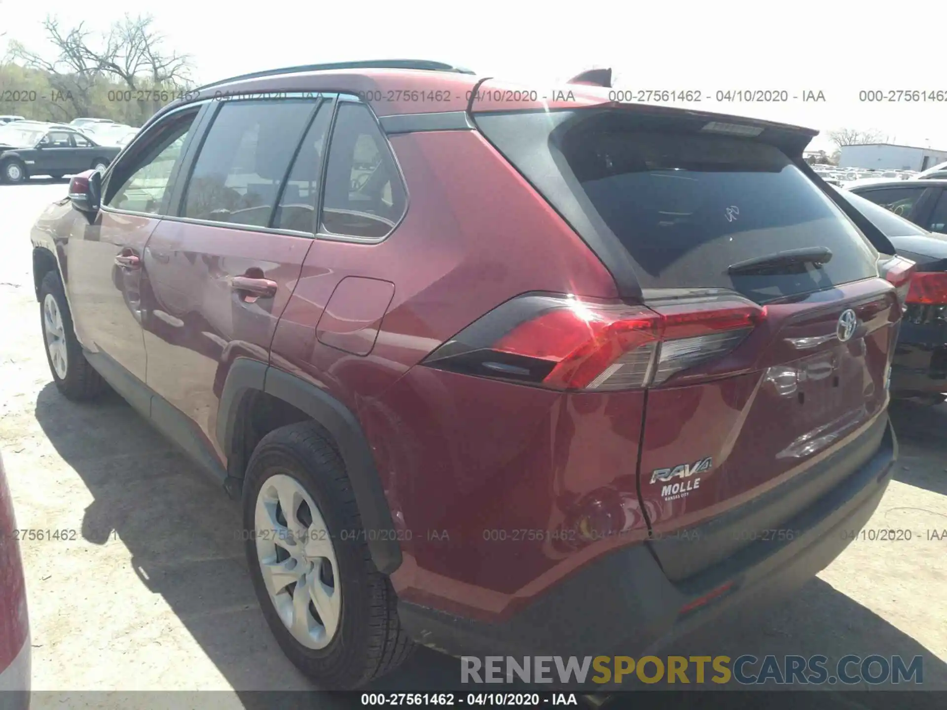 3 Фотография поврежденного автомобиля JTMG1RFV5KD014345 TOYOTA RAV4 2019