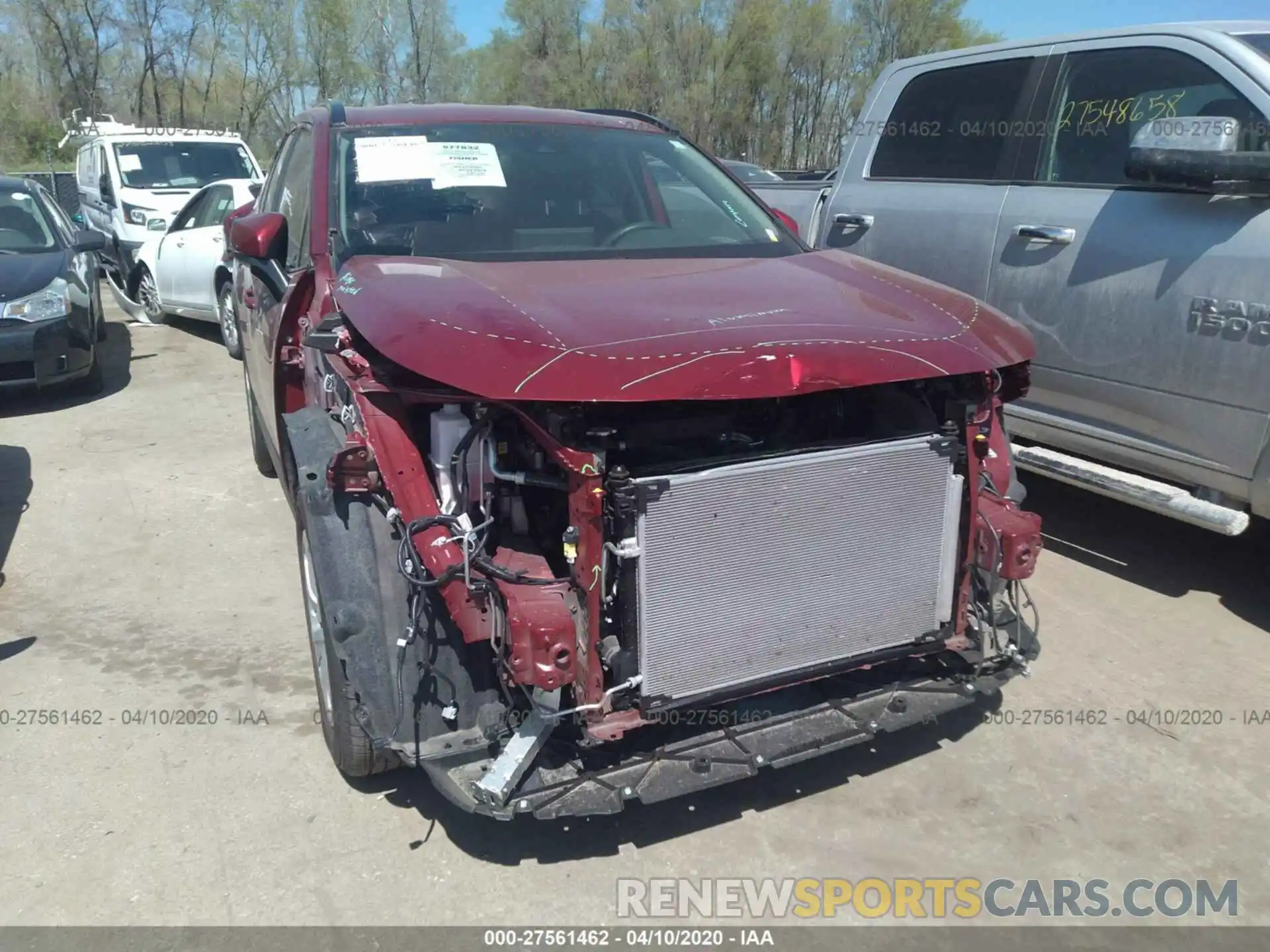 6 Photograph of a damaged car JTMG1RFV5KD014345 TOYOTA RAV4 2019