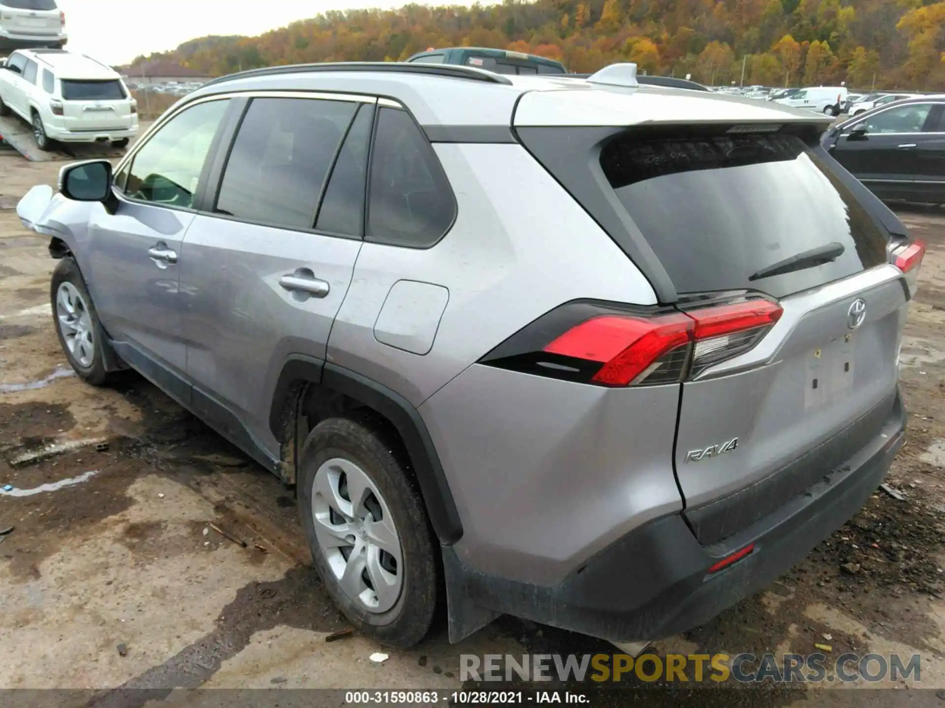 3 Фотография поврежденного автомобиля JTMG1RFV5KD033624 TOYOTA RAV4 2019