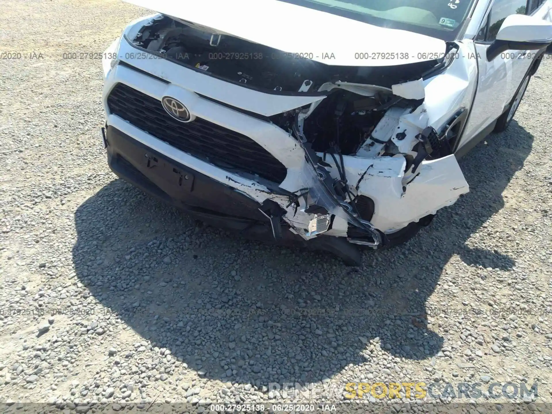 6 Photograph of a damaged car JTMG1RFV5KD038578 TOYOTA RAV4 2019