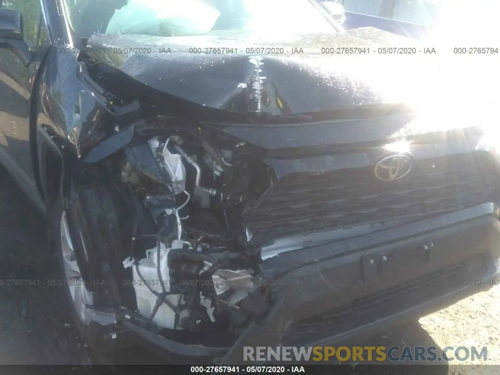 6 Photograph of a damaged car JTMG1RFV5KD503568 TOYOTA RAV4 2019