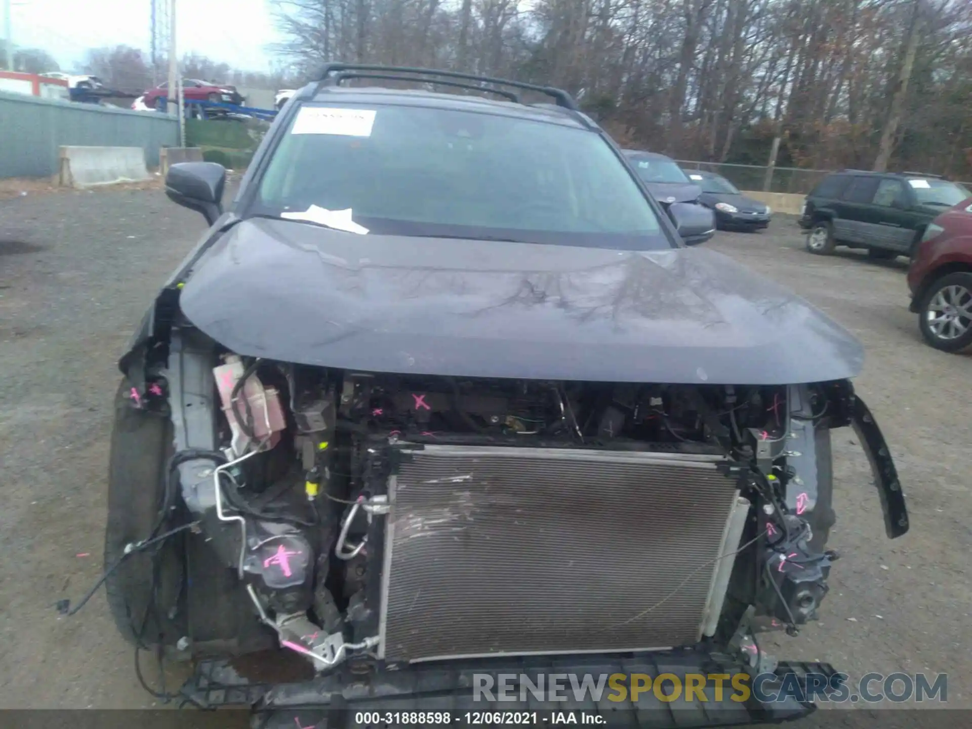 6 Photograph of a damaged car JTMG1RFV5KJ005517 TOYOTA RAV4 2019