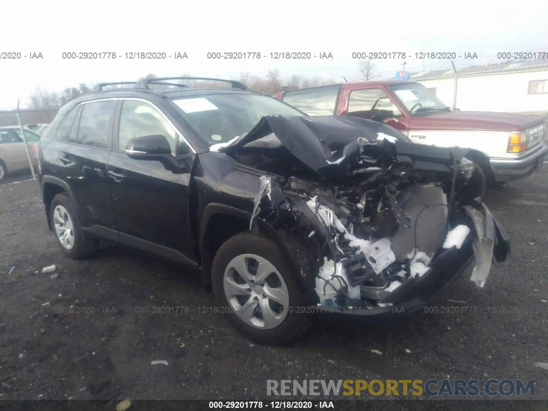 1 Photograph of a damaged car JTMG1RFV5KJ006280 TOYOTA RAV4 2019