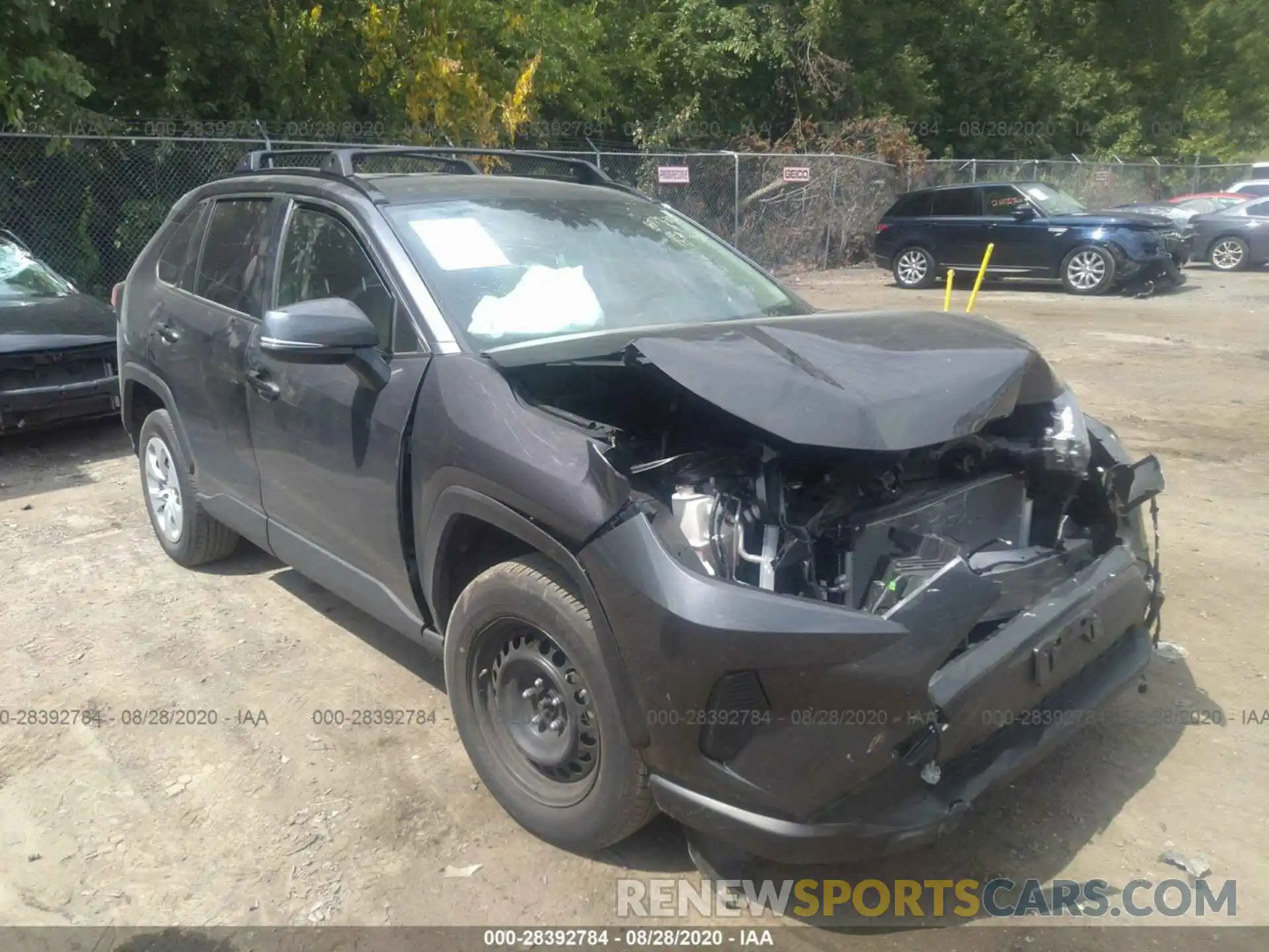 1 Photograph of a damaged car JTMG1RFV5KJ010703 TOYOTA RAV4 2019