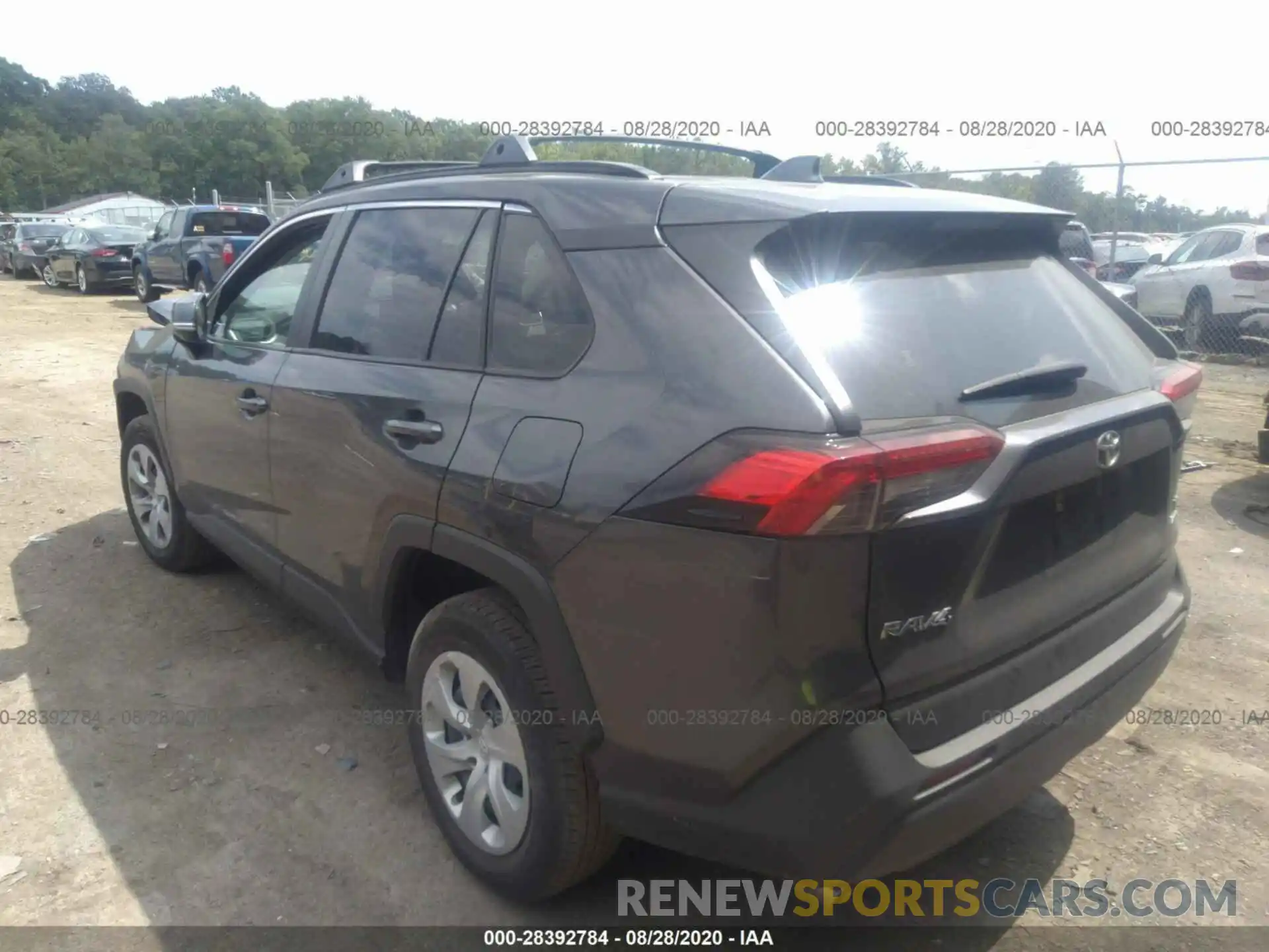 3 Photograph of a damaged car JTMG1RFV5KJ010703 TOYOTA RAV4 2019