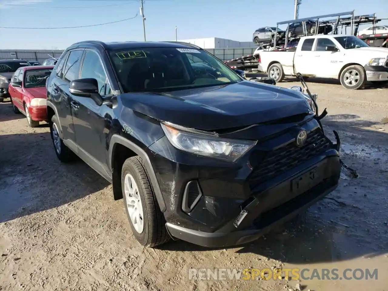 1 Photograph of a damaged car JTMG1RFV5KJ019742 TOYOTA RAV4 2019