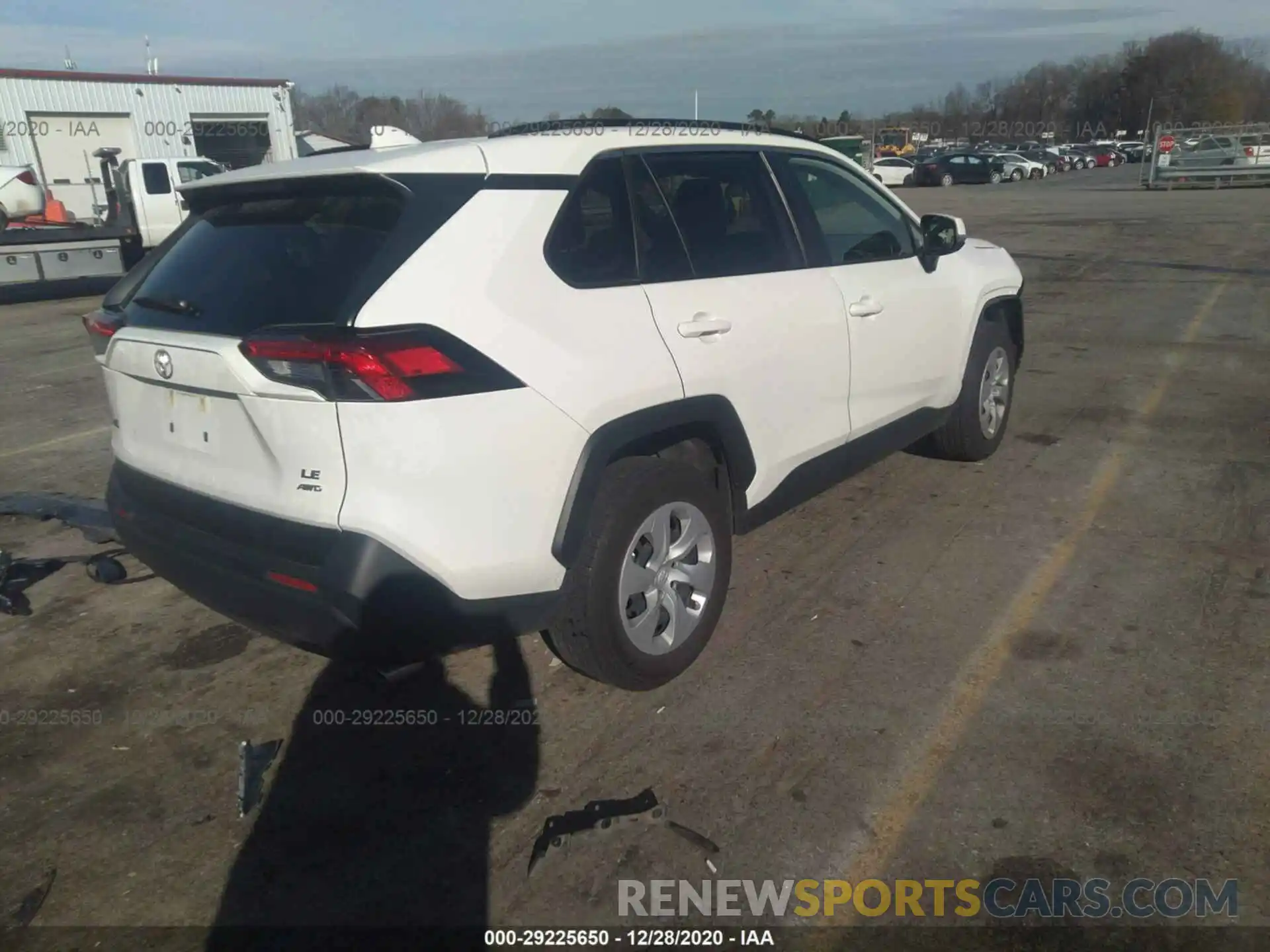 4 Photograph of a damaged car JTMG1RFV5KJ024357 TOYOTA RAV4 2019