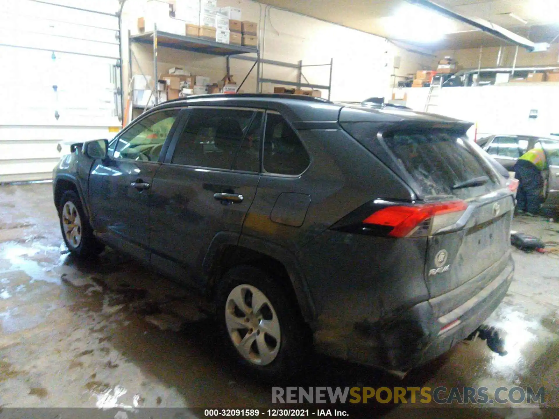 3 Photograph of a damaged car JTMG1RFV6KD031364 TOYOTA RAV4 2019