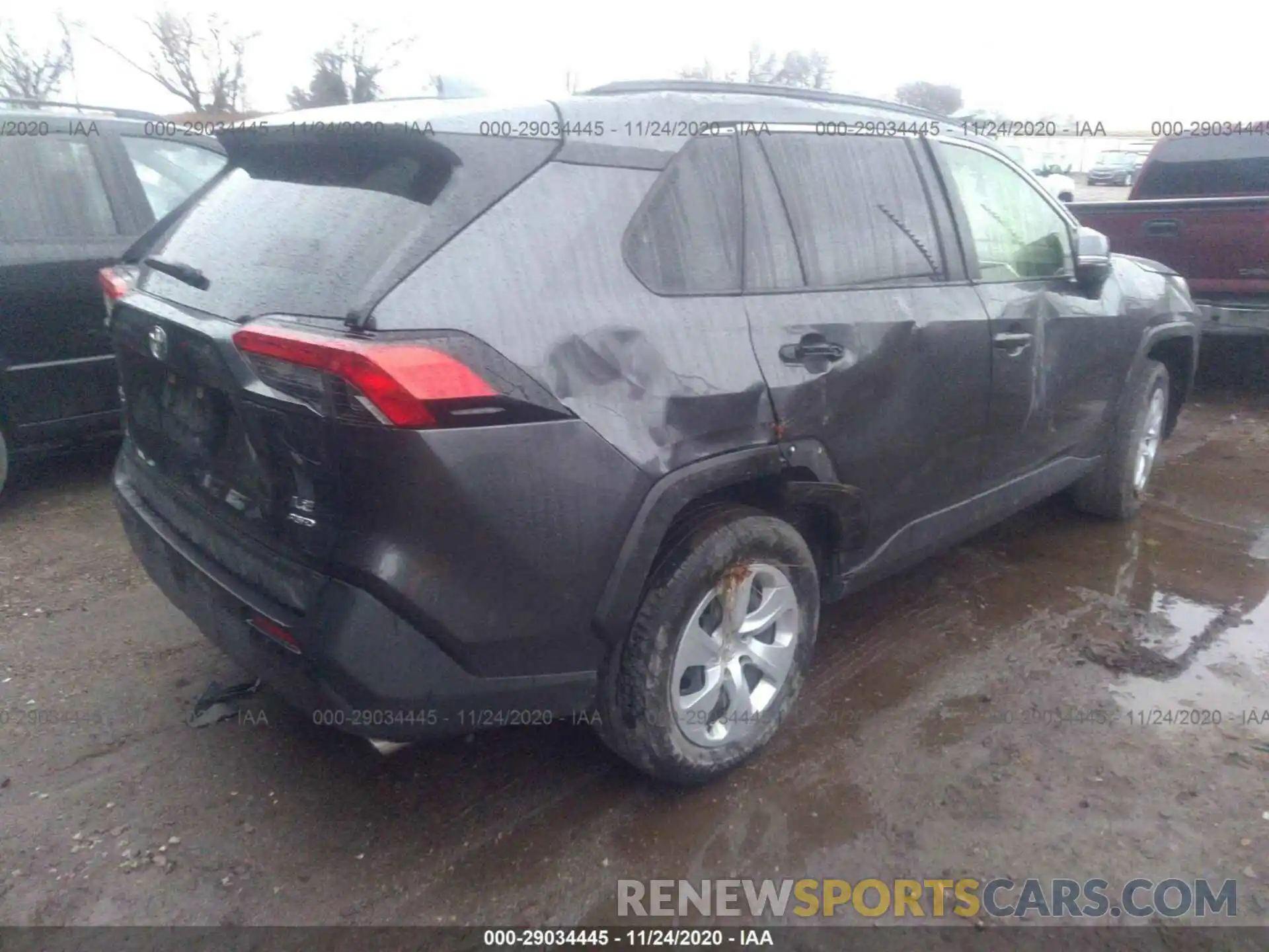 4 Photograph of a damaged car JTMG1RFV6KJ011990 TOYOTA RAV4 2019