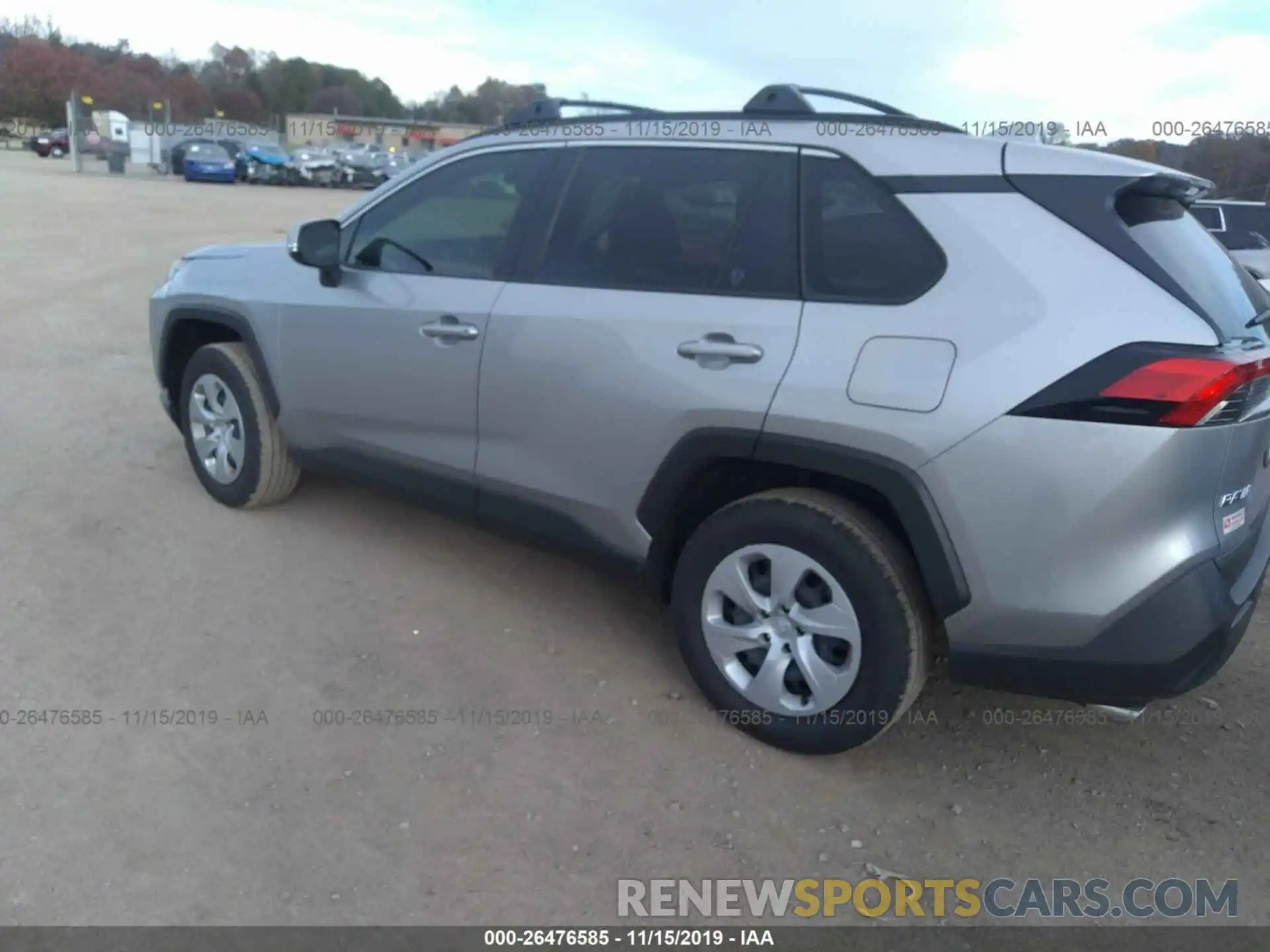 3 Photograph of a damaged car JTMG1RFV6KJ013111 TOYOTA RAV4 2019