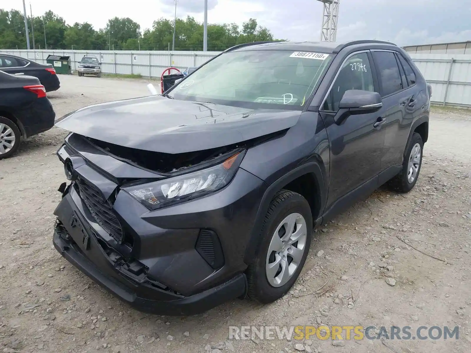 2 Photograph of a damaged car JTMG1RFV6KJ017692 TOYOTA RAV4 2019