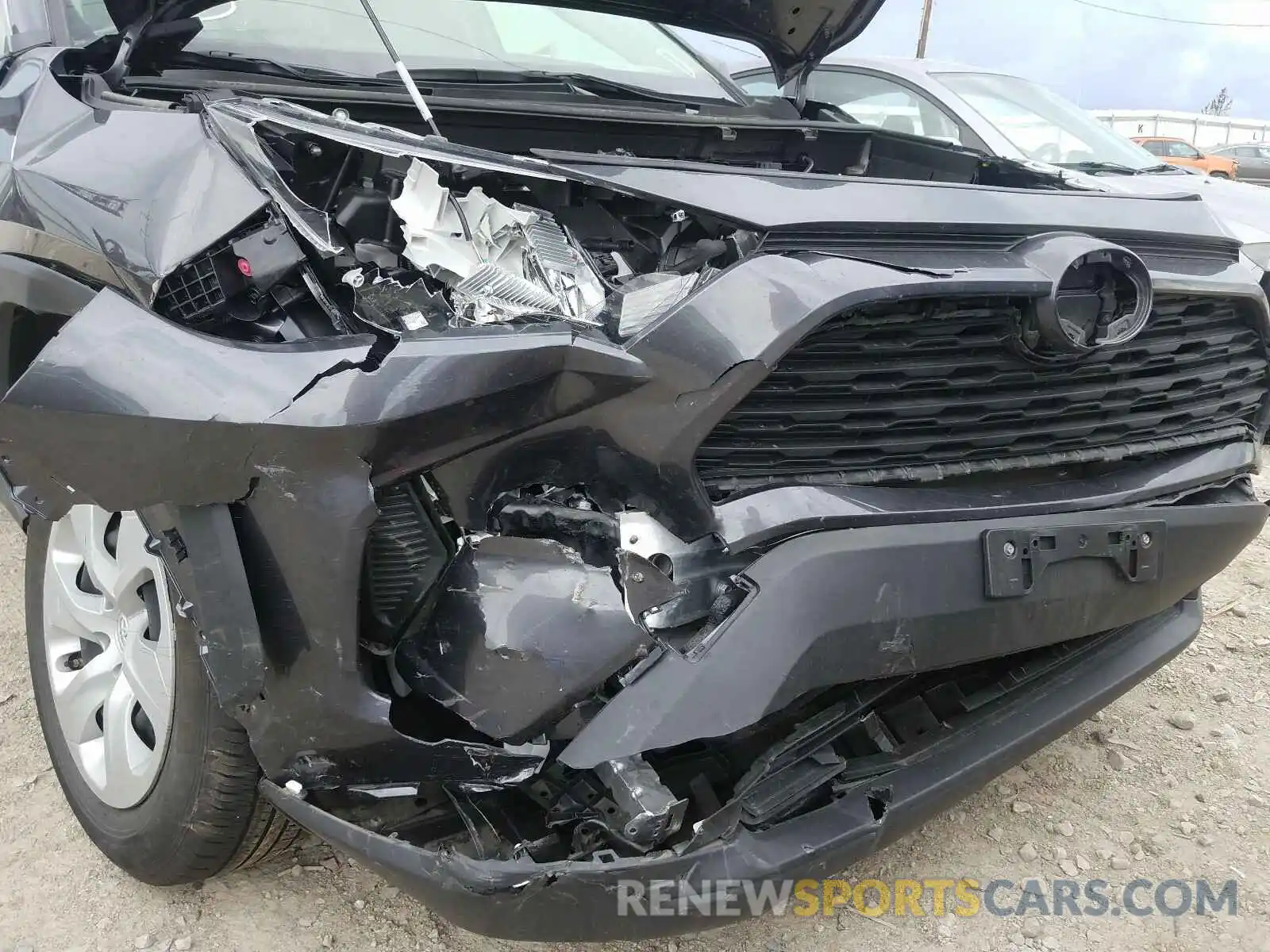 9 Photograph of a damaged car JTMG1RFV6KJ017692 TOYOTA RAV4 2019