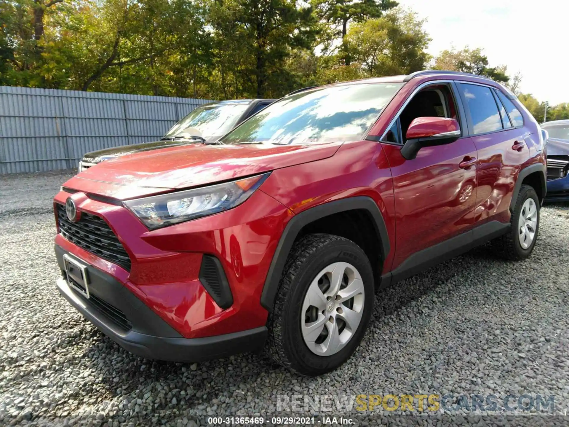 2 Фотография поврежденного автомобиля JTMG1RFV7KD009485 TOYOTA RAV4 2019