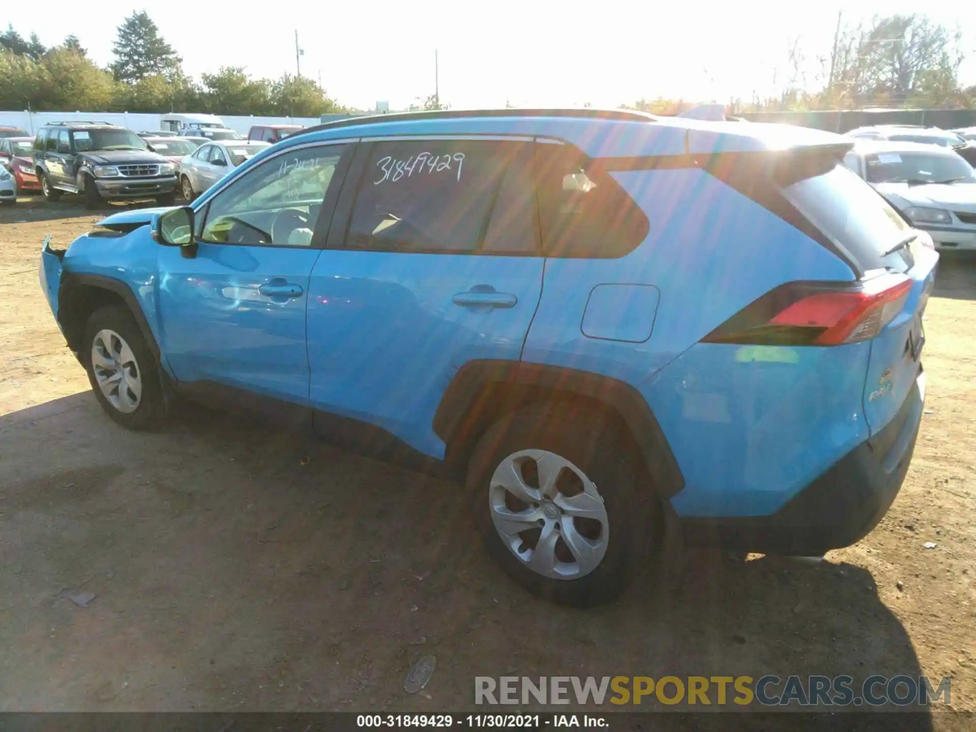 3 Photograph of a damaged car JTMG1RFV7KD040154 TOYOTA RAV4 2019