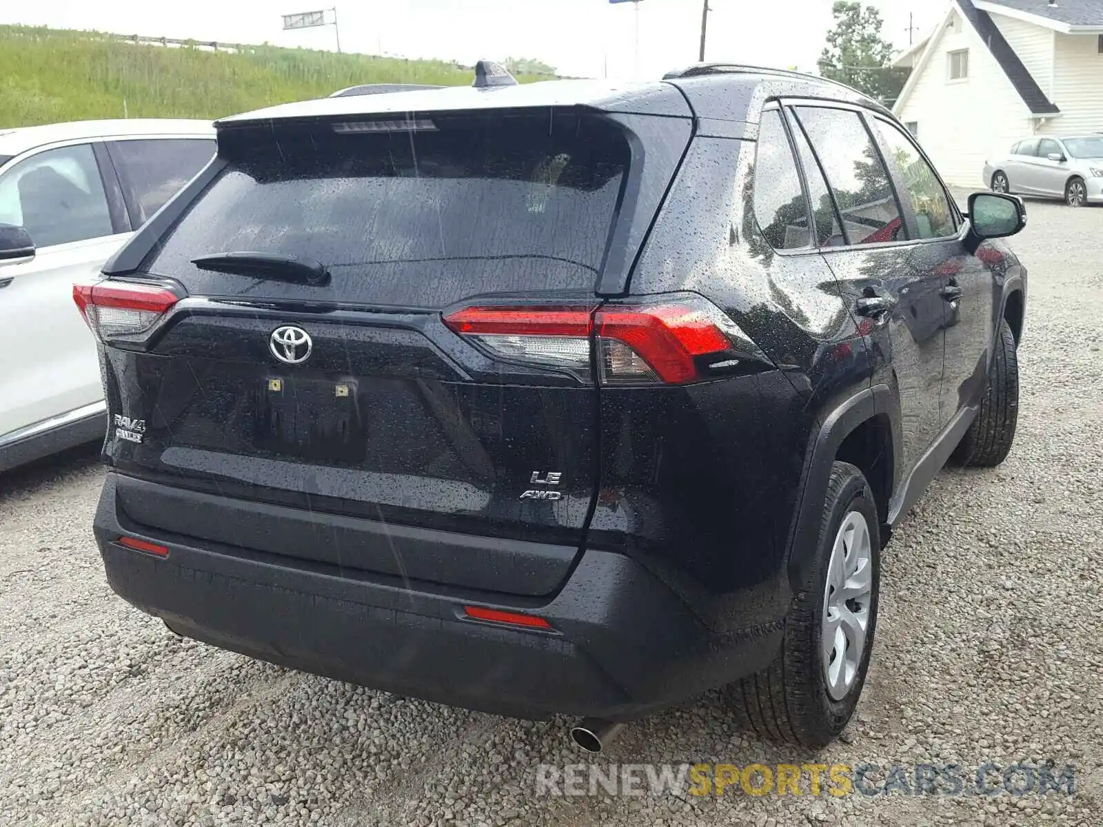 4 Photograph of a damaged car JTMG1RFV7KD041613 TOYOTA RAV4 2019