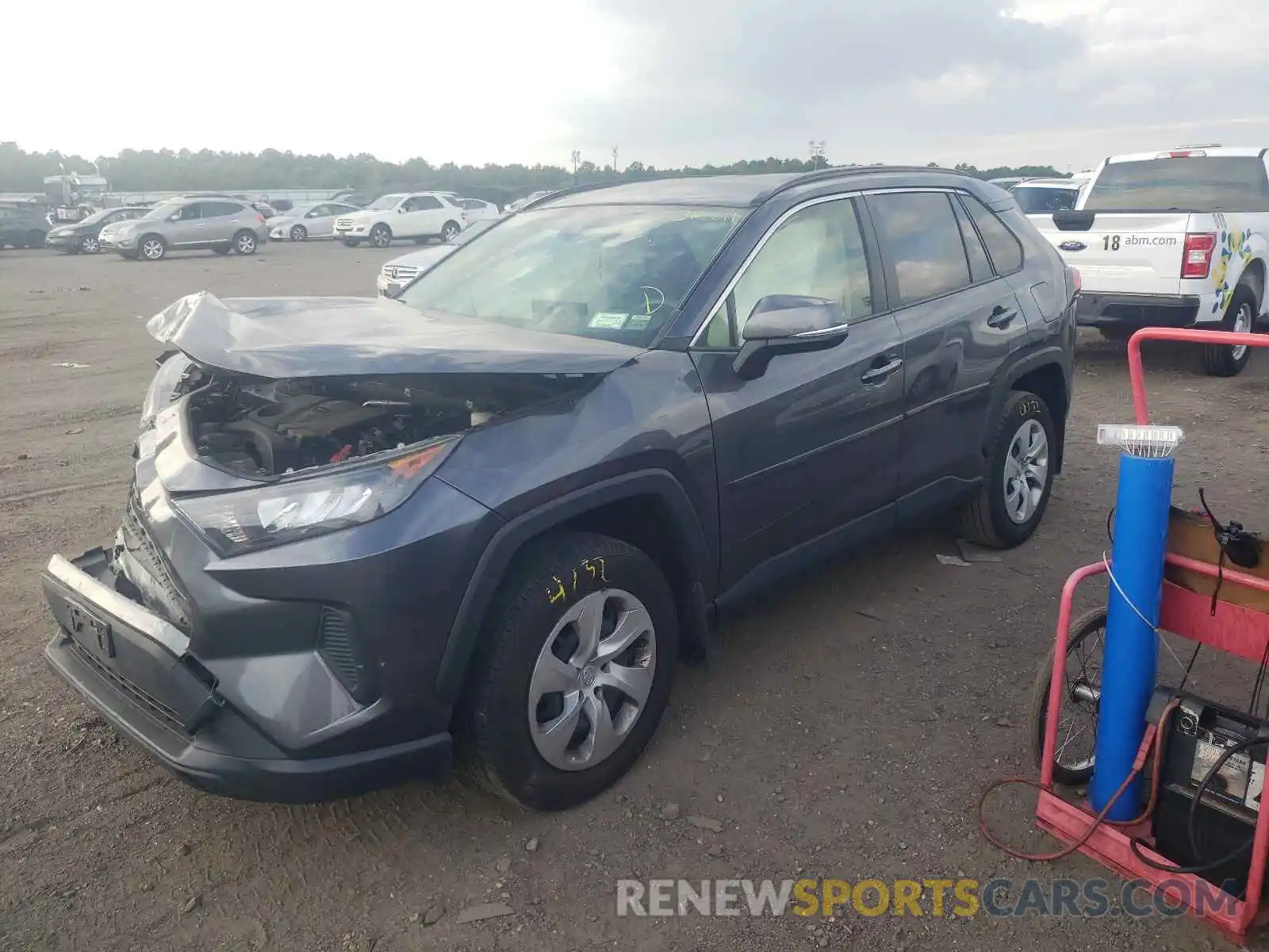 2 Фотография поврежденного автомобиля JTMG1RFV7KD500980 TOYOTA RAV4 2019