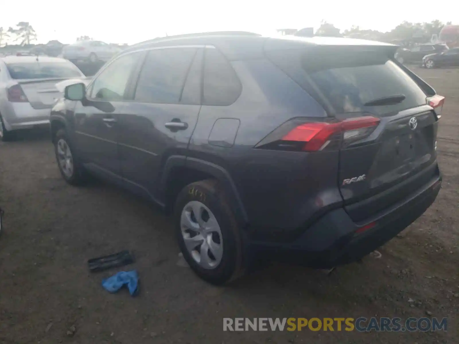 3 Фотография поврежденного автомобиля JTMG1RFV7KD500980 TOYOTA RAV4 2019