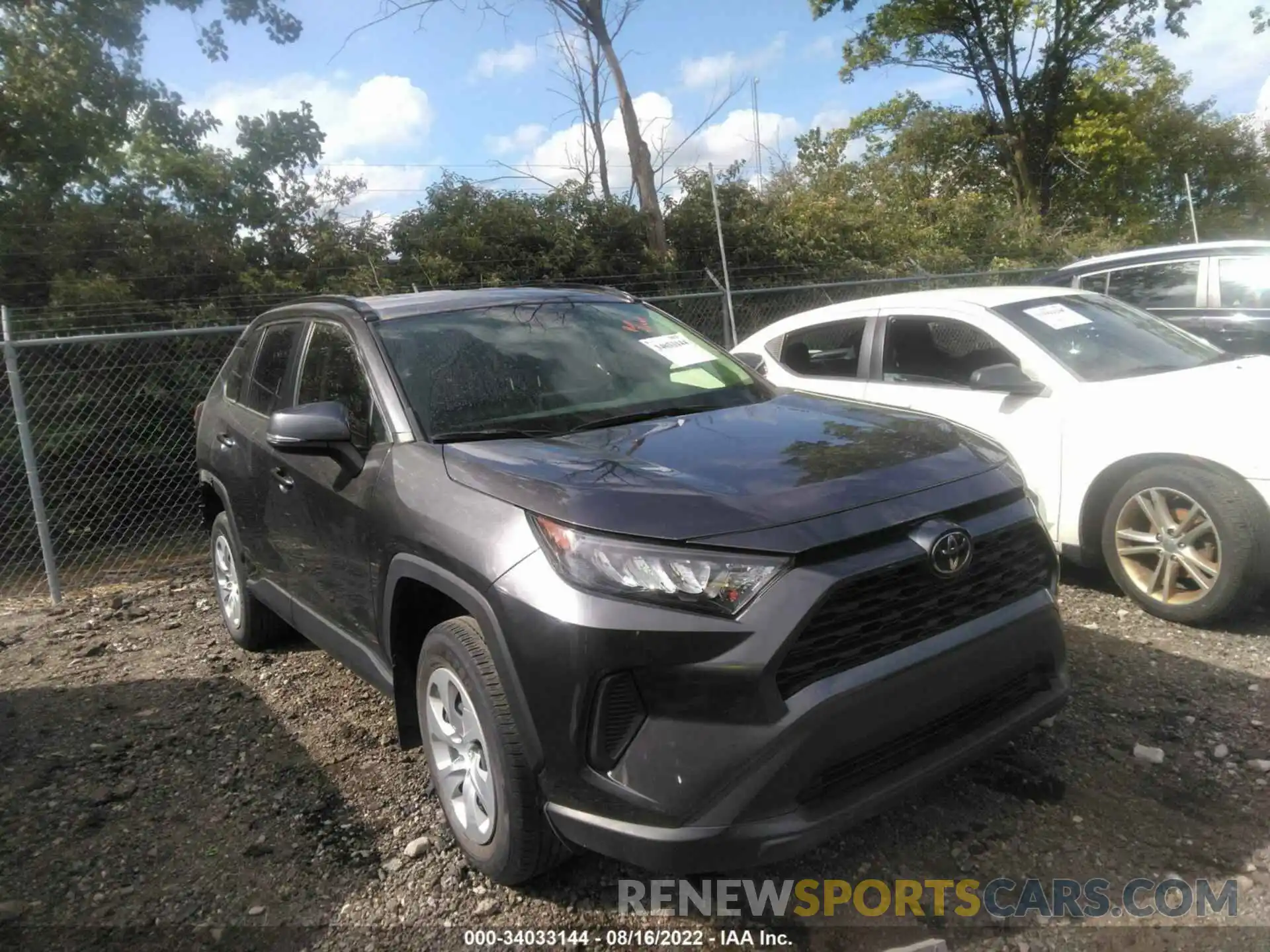 1 Photograph of a damaged car JTMG1RFV7KJ003977 TOYOTA RAV4 2019