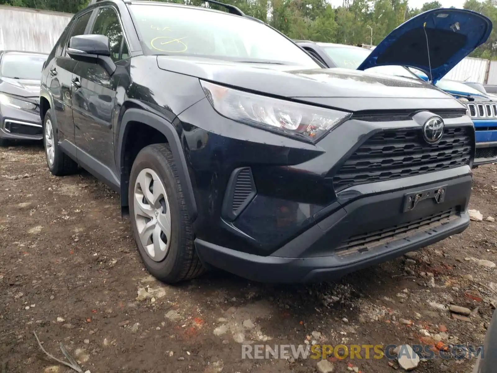 1 Фотография поврежденного автомобиля JTMG1RFV7KJ006877 TOYOTA RAV4 2019