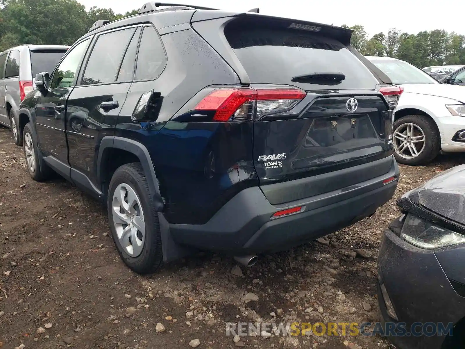 3 Фотография поврежденного автомобиля JTMG1RFV7KJ006877 TOYOTA RAV4 2019