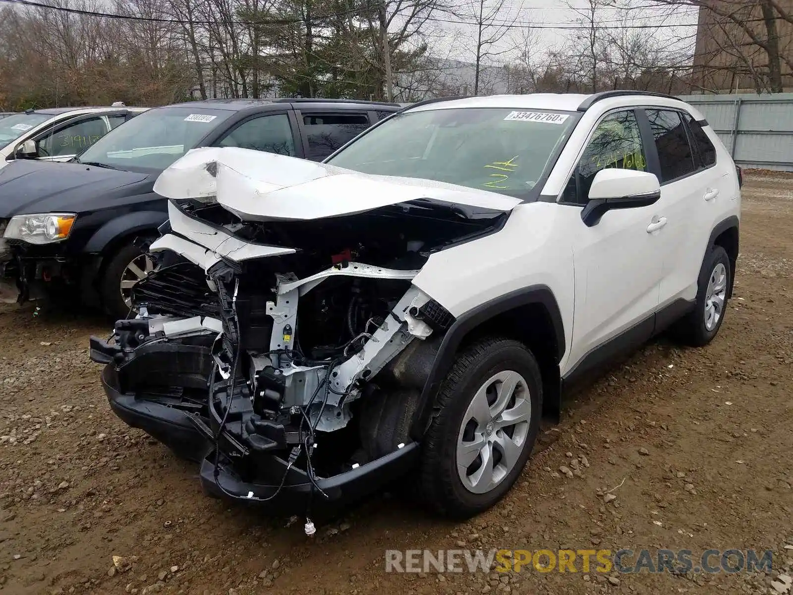 2 Photograph of a damaged car JTMG1RFV7KJ007222 TOYOTA RAV4 2019