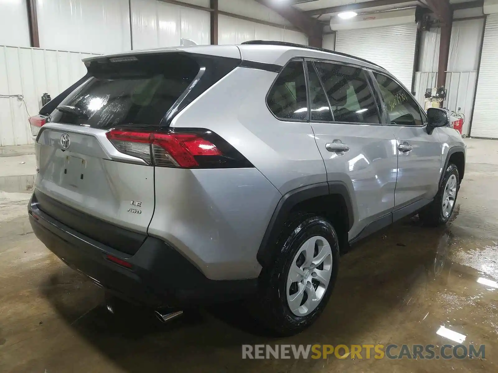 4 Photograph of a damaged car JTMG1RFV7KJ024943 TOYOTA RAV4 2019