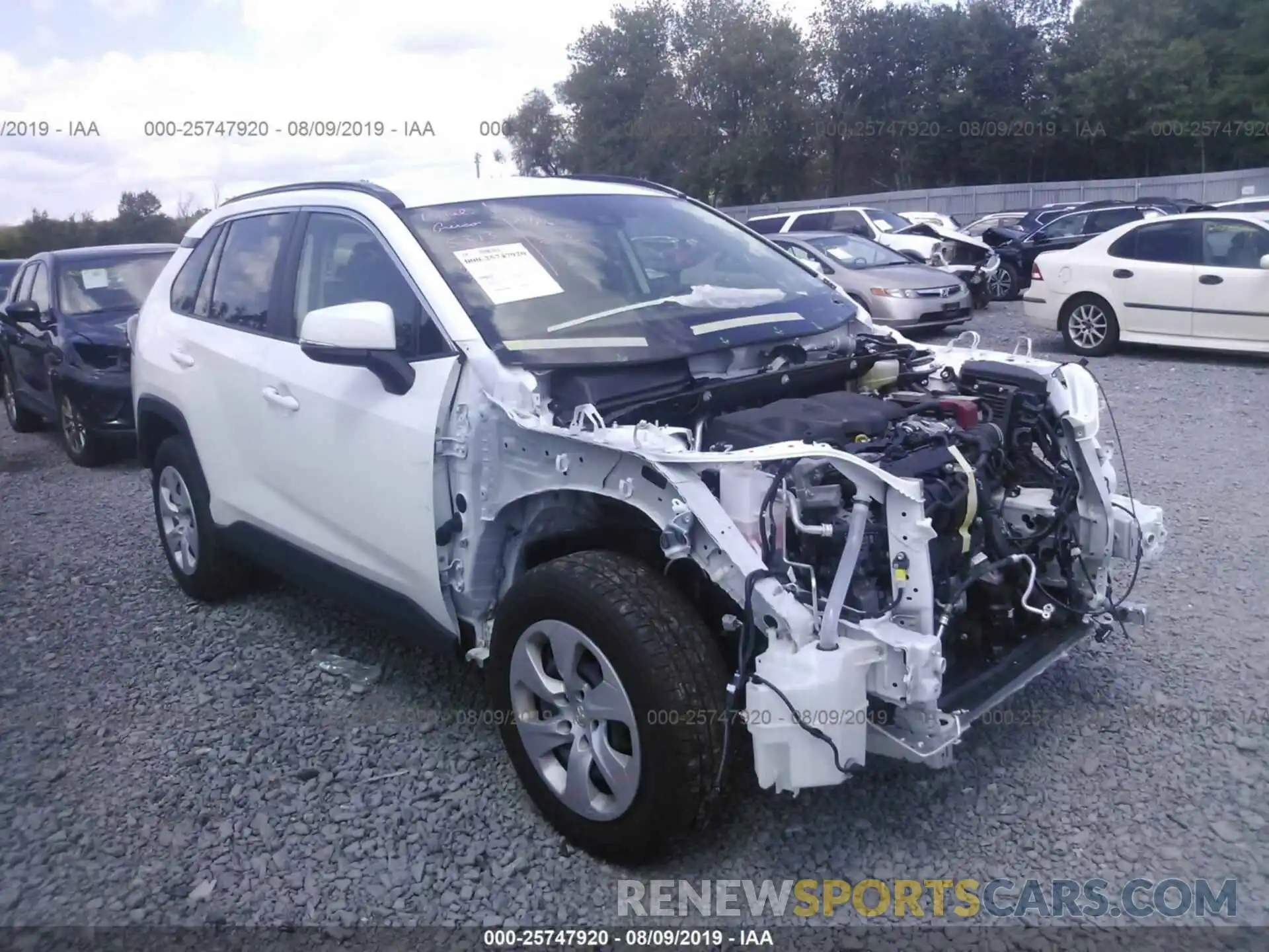 1 Photograph of a damaged car JTMG1RFV8KD007583 TOYOTA RAV4 2019