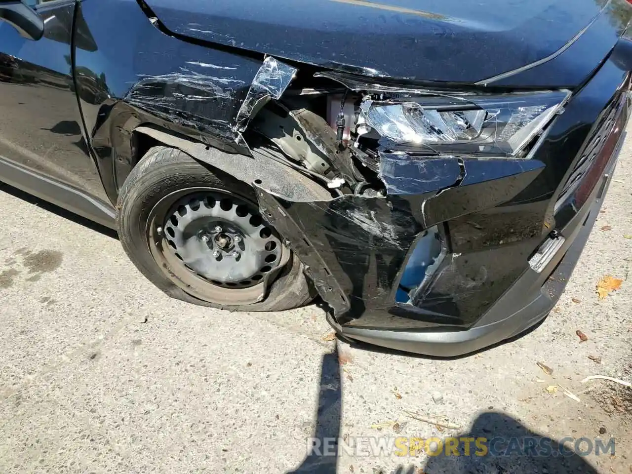 9 Photograph of a damaged car JTMG1RFV8KD030118 TOYOTA RAV4 2019